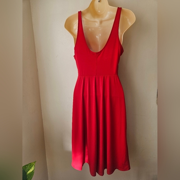 Express- Sleeveless Wrap Dress Women's Vibrant Red Sz SP - Picture 2 of 6